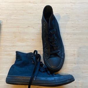 Black converse high top. Size 5 mens. 7 womens.